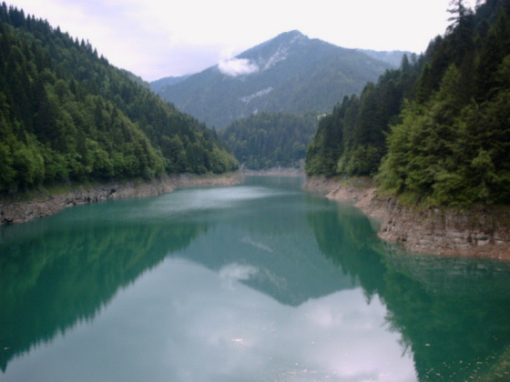 Veduta lago di Val Noana dalla diga